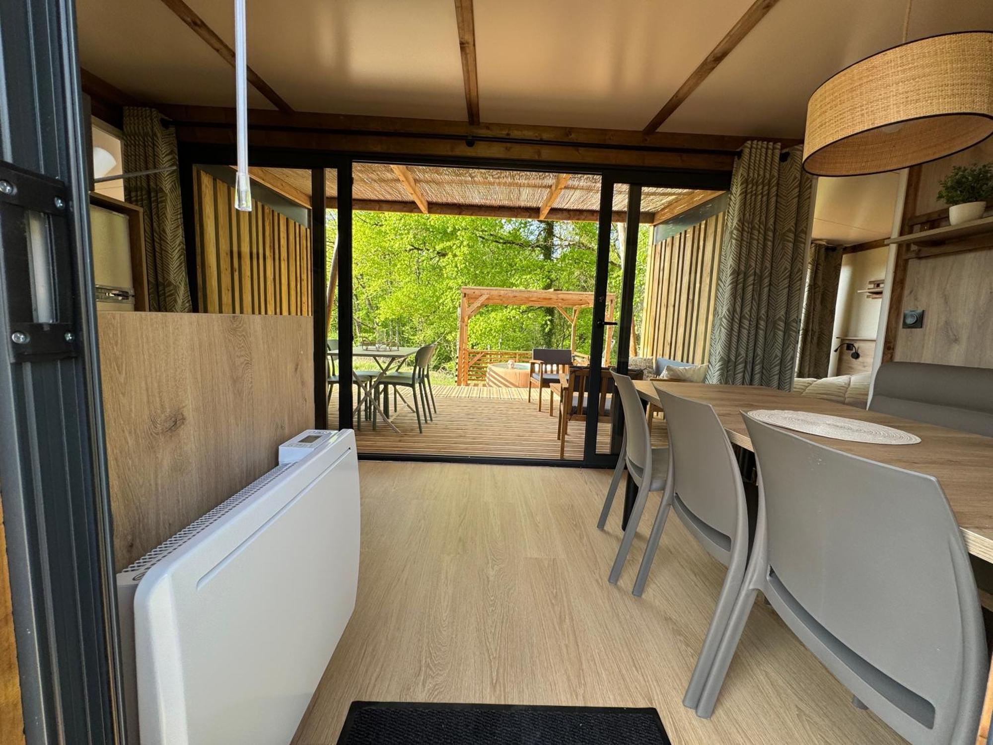 La Buissonniere Lodges 希索 外观 照片